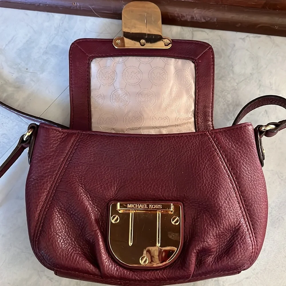 Michael Kors Vintage mini bag burgundy Crossbody bag heavy goldtone hardware